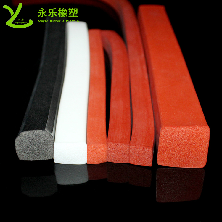 擠出防撞發(fā)泡硅膠條，阻燃發(fā)泡硅膠條，無氣味門窗發(fā)泡硅膠密封條