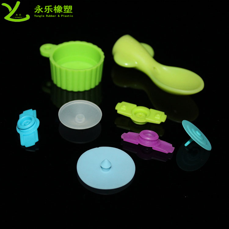 定制醫(yī)用模壓硅膠件，防水醫(yī)用模壓硅膠件，耐高溫醫(yī)用模壓硅膠件