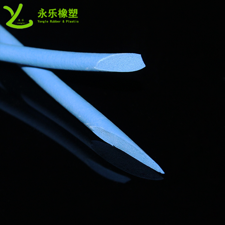 硅膠發(fā)發(fā)泡條，阻燃硅膠發(fā)泡圓條，耐高溫發(fā)泡硅膠條